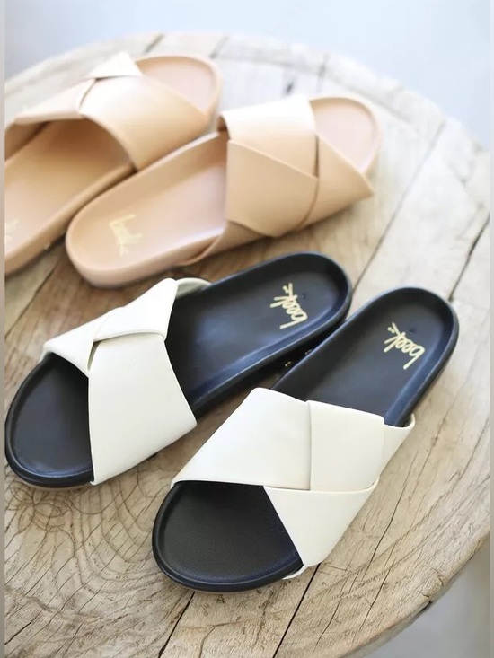 beek Shoes - Beek Tori Slide Sandals